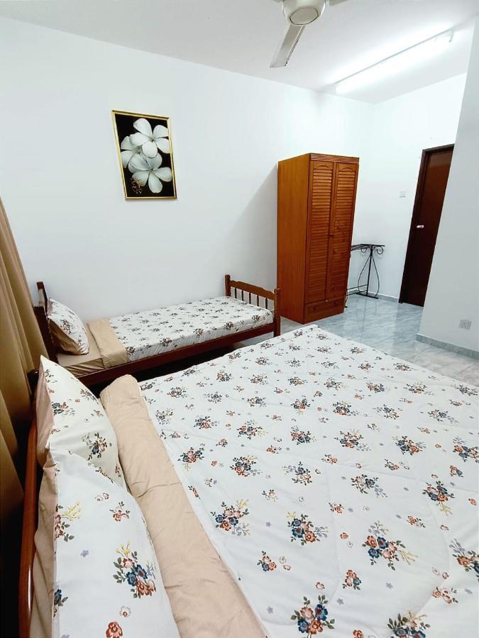 D'Luna Homestay Terengganu - Ladang Gemilang 2 Kuala Terengganu Extérieur photo